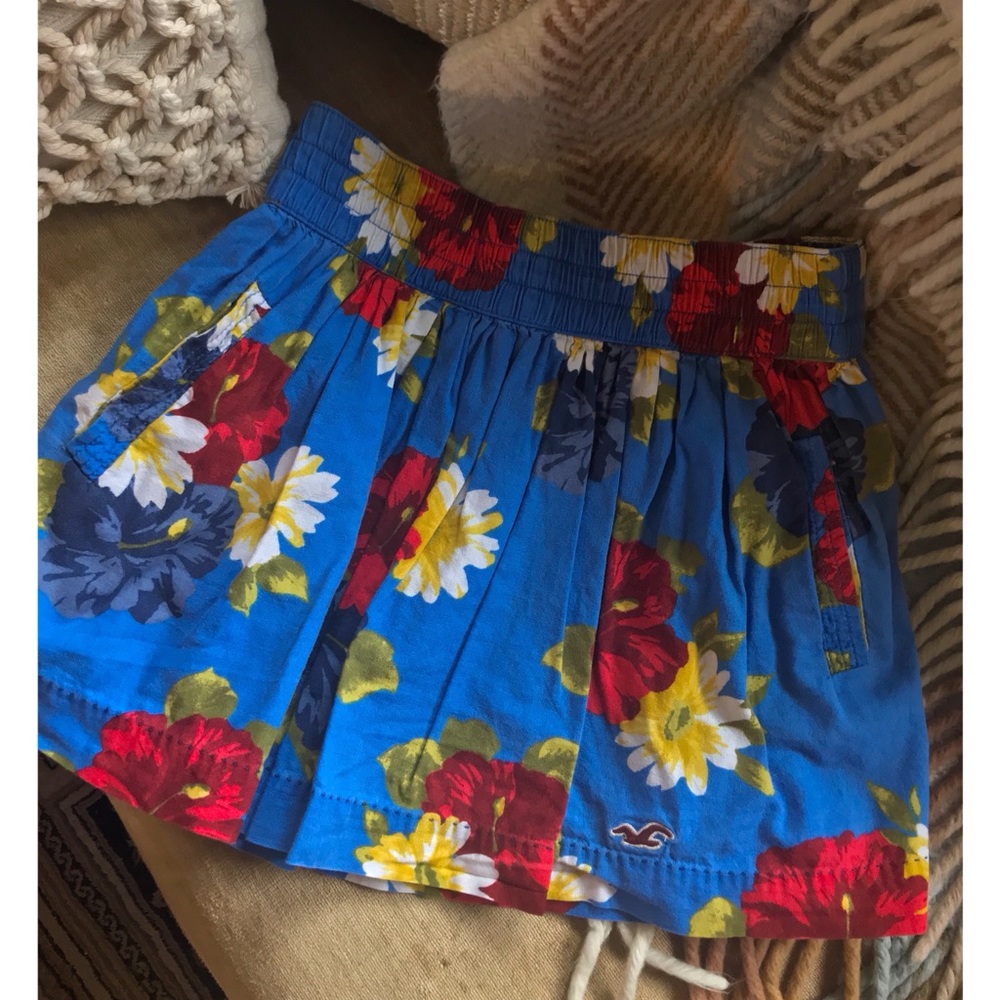 Vintage Hollister Floral Mini Skirt